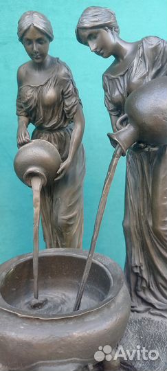 Бронзовая статуэтка