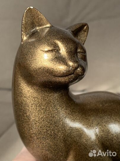 Фигурка кошки 