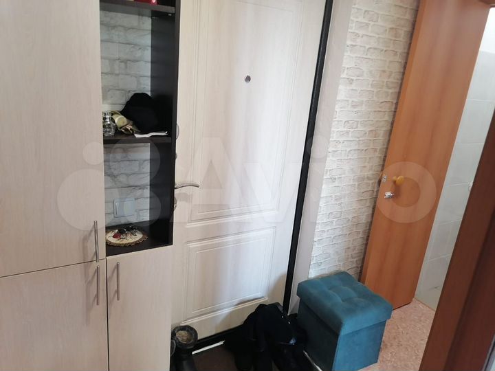 2-к. квартира, 47 м², 9/9 эт.