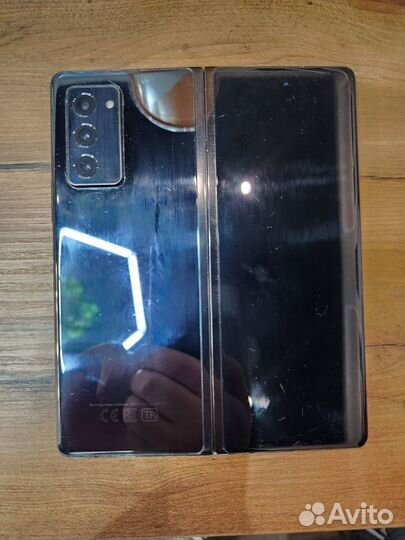 Samsung Galaxy Z Fold2, 12/256 ГБ