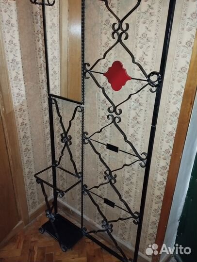 Старинная кованая прихожая