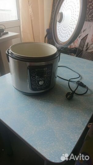 На запчасти Мультиварка Mayer&boch Mb-10741