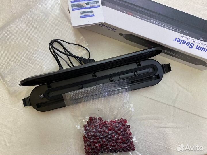 Вакуумный упаковщик запайщик