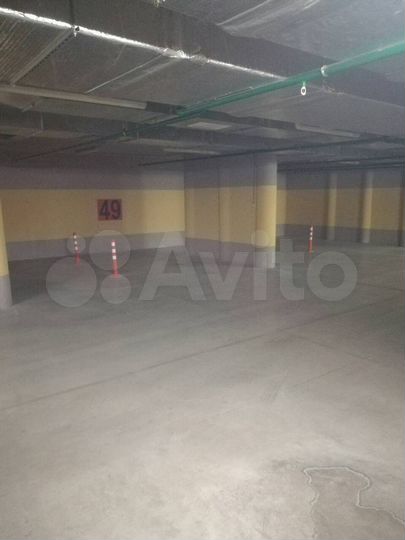 Машиноместо, 16 м²