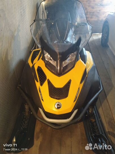 Снегоход SKI-DOO tundra WT550