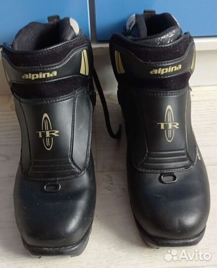 Лыжные ботинки alpina