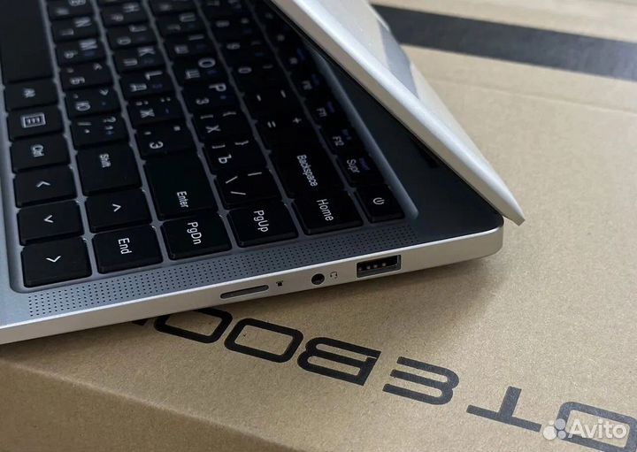 Новый Ноутбук (Intel Cоrе N/6GB/256GB SSD M.2)