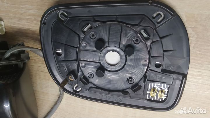 Зеркало заднего вида правое-наружное RAV 4 2007