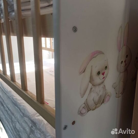 Кроватка для новорожденных