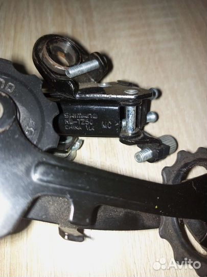 Задний переключатель shimano