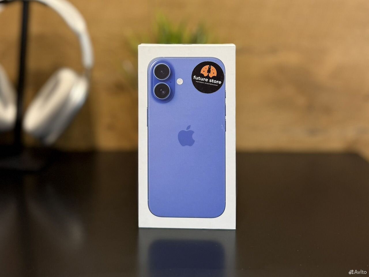 iPhone 16, 128 ГБ, SIM + eSIM