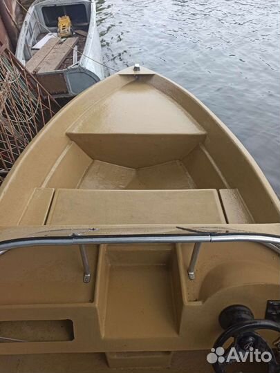 Продаю катер Астраханка 475 с мотором Ямаха 40