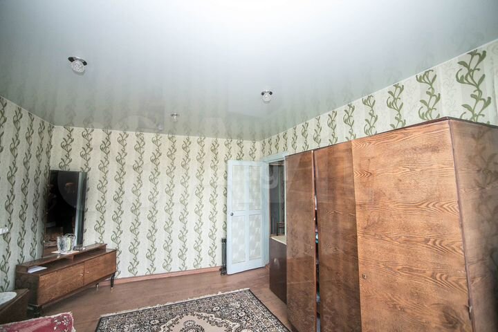 3-к. квартира, 60 м², 1/2 эт.