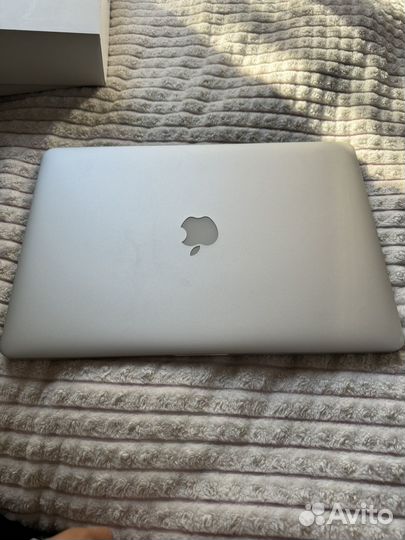 MacBook Pro 15 2014 512gb silver i7 16gb