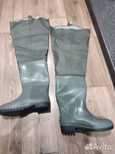 Болотные сапоги новые размер 43