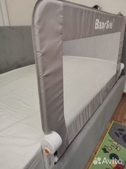 Защитный складной барьер для кровати baby safe