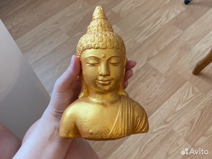 Статуэтка будды