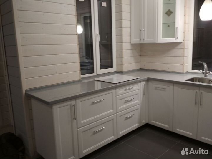 Подоконник столешница из камня Staron м2/руб