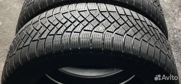 Pirelli Ice Zero FR 225/55 R17