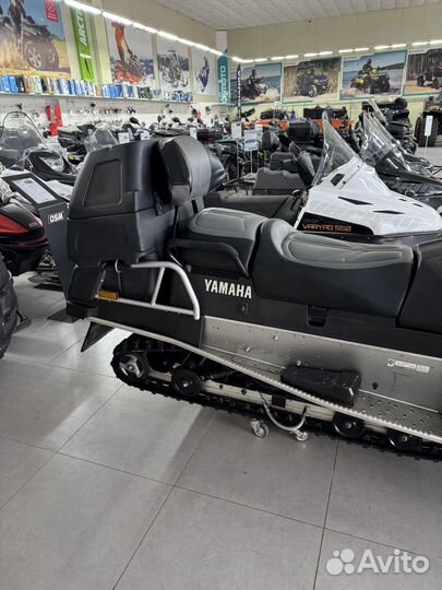 Продам снегоход Yamaha VK10D