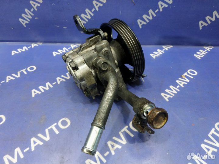 Насос гидроусилителя Nissan Navara D40 YD25ddti