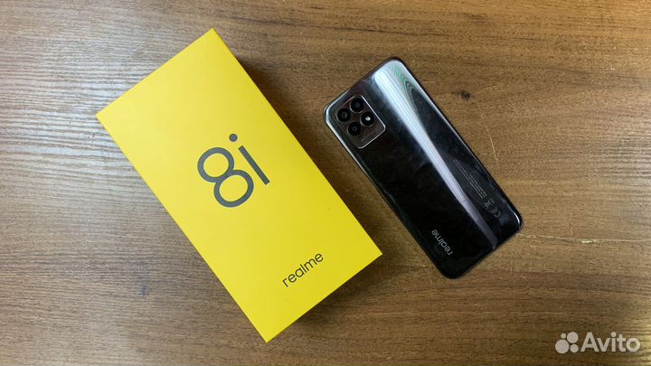 Телефон realme 8i