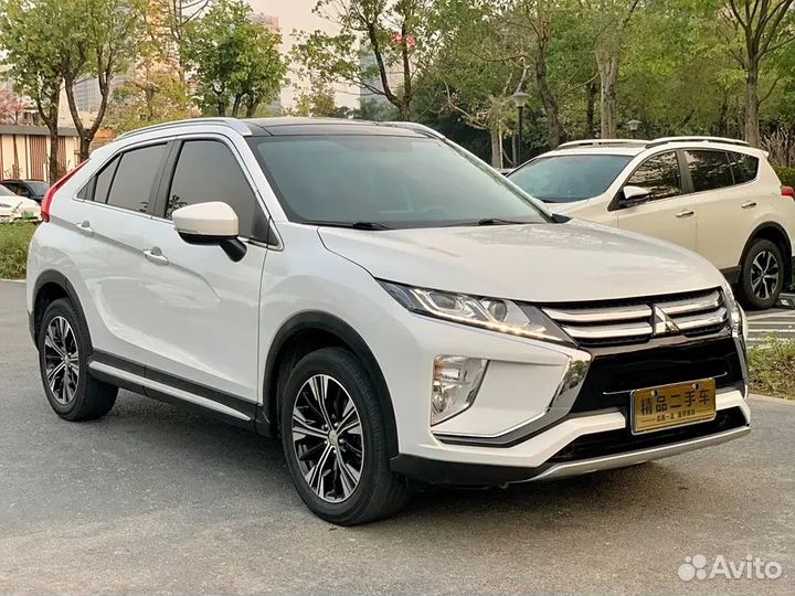 Mitsubishi Eclipse Cross 1.5 CVT, 2020, 50 000 км