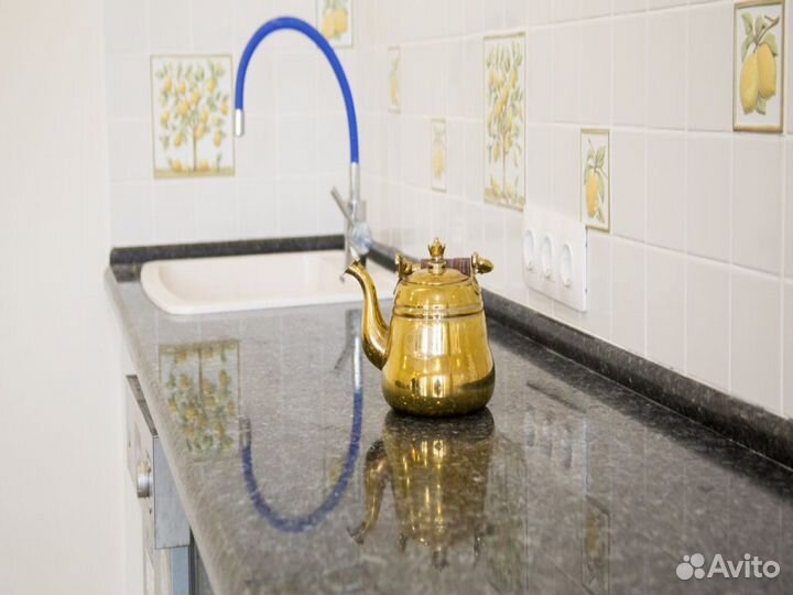 Столешница для ванной, столешница в ванную, из кам