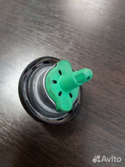 Крышка топливного бака Bmw X5 4.8I E70 N62N 4.8I