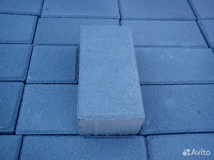 Тротуарный бордюр,брусчатка