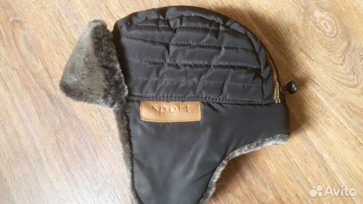 Теплая зимняя шапка на размер 53-55 (9-11 лет)