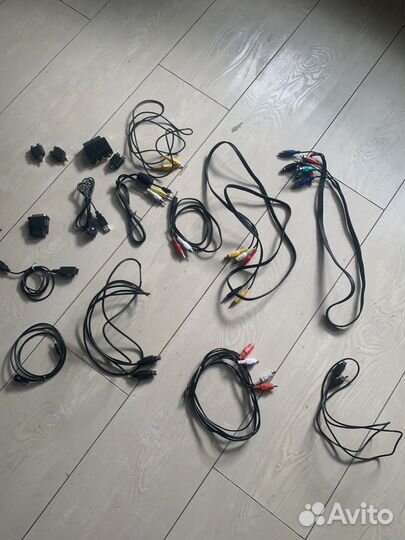 Провода для телевизора и DVD