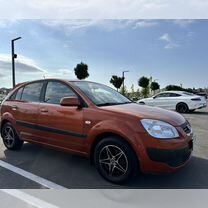 Kia Rio 1.4 MT, 2009, 170 000 км, с пробегом, цена 615 000 руб.