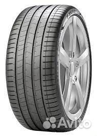 Pirelli P Zero Luxury Saloon 275/35 R20 102Y