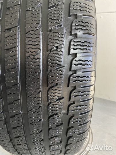 Kumho I'Zen KW27 215/55 R17 98V