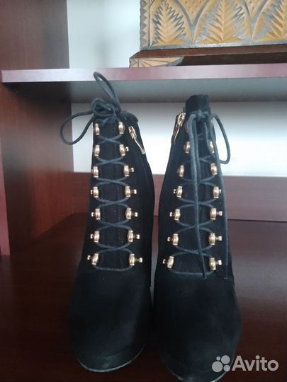 Продам ботильоны, размер 36