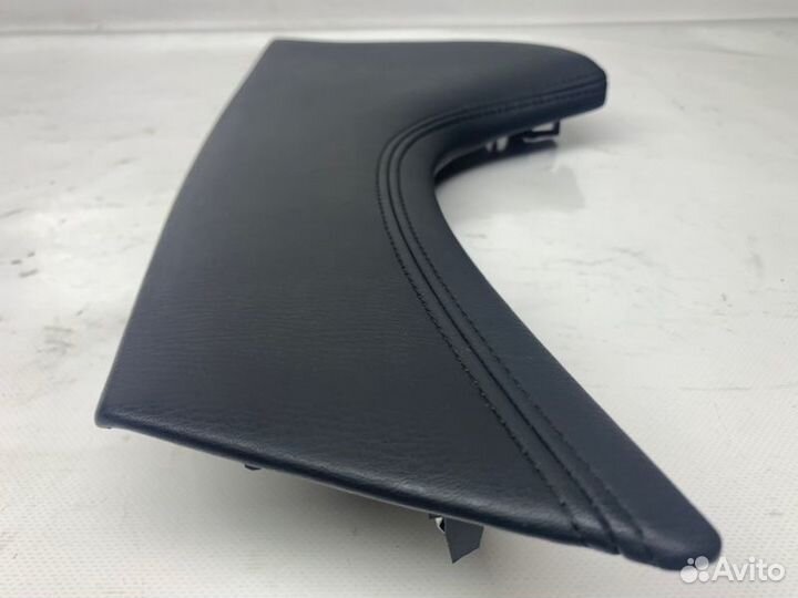 Накладка центральной консоли передняя Infiniti M37