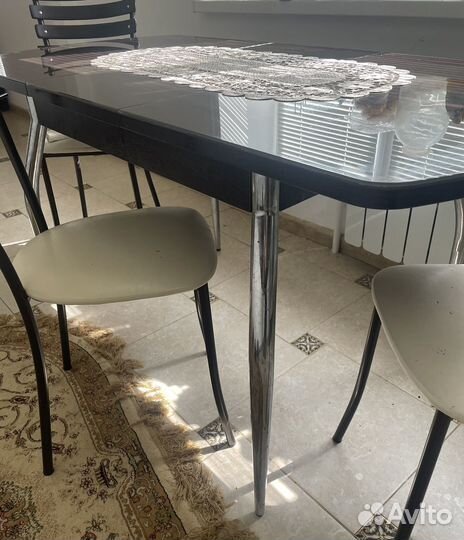 Стол со стульями бу