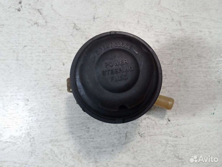 Бачок гидроусилителя Kia Sportage внедорожник 2.0I