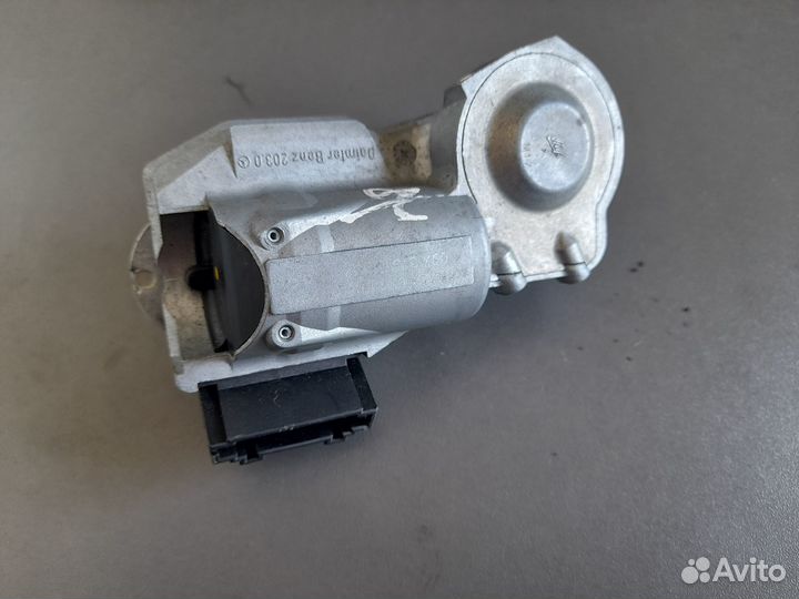 Мерседес Вито Блокиратор рулевой колонки