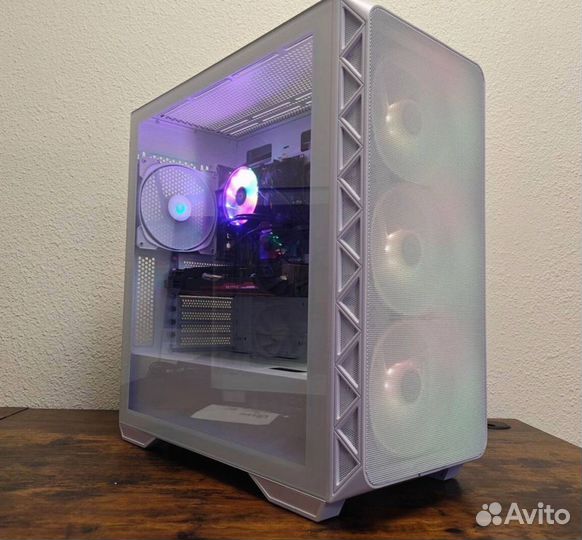 Игровой пк на GTX 1080 или RX580 и i3 16 гб