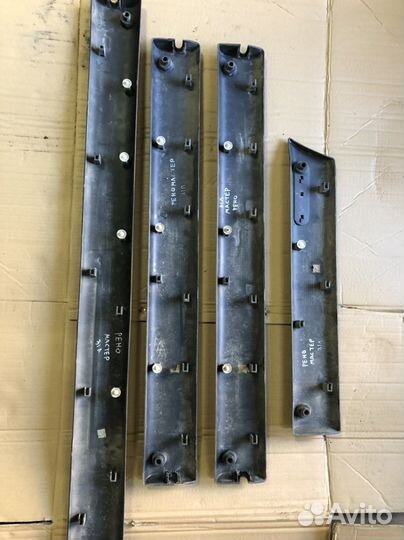 Боковые накладки Renault Master 2