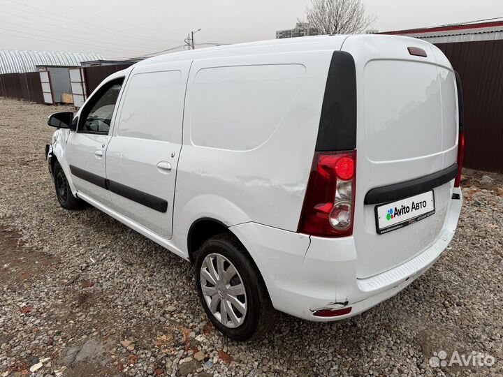 LADA Largus 1.6 МТ, 2021, битый, 133 964 км