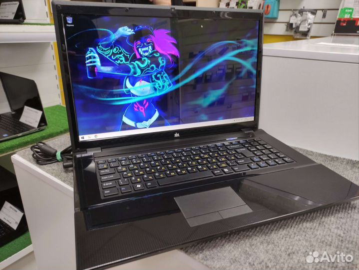 Шустрый ноутбук DNS i5-2430M 240GB SSD