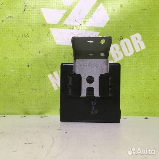 Блок электронный Тойота Королла Е120