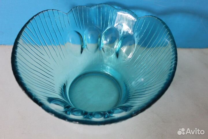 Конфетница СССР. Цветное стекло