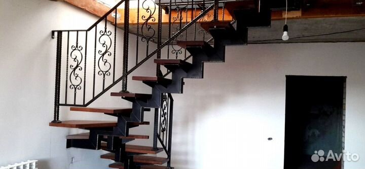 Лестницы с поворотом