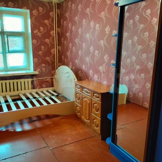 2-к. квартира, 49 м², 1/2 эт.