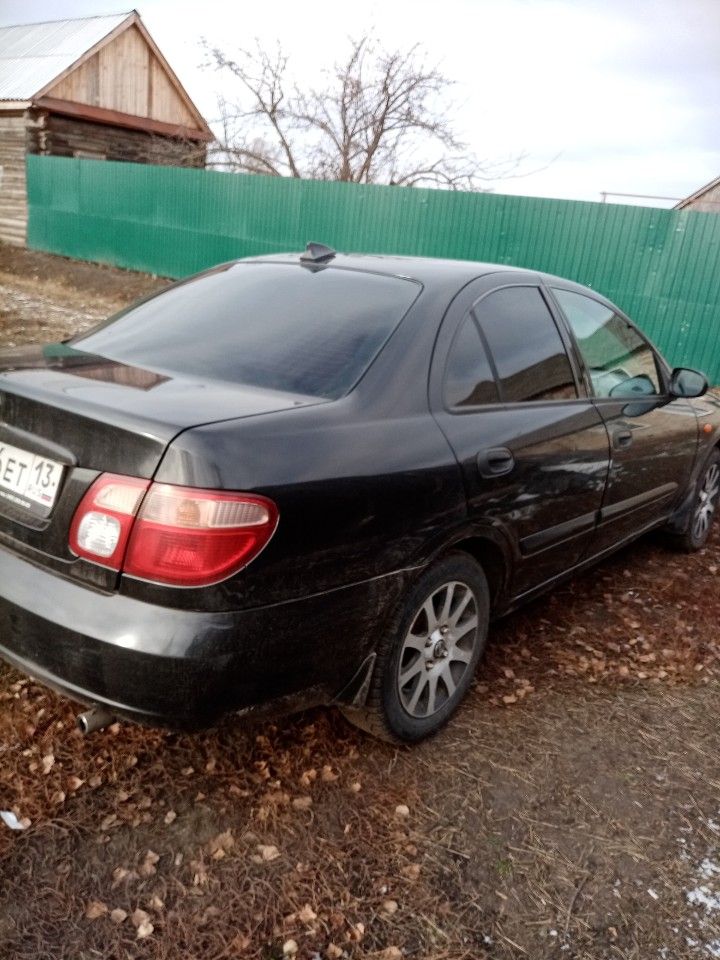 Nissan Almera: фото владельца