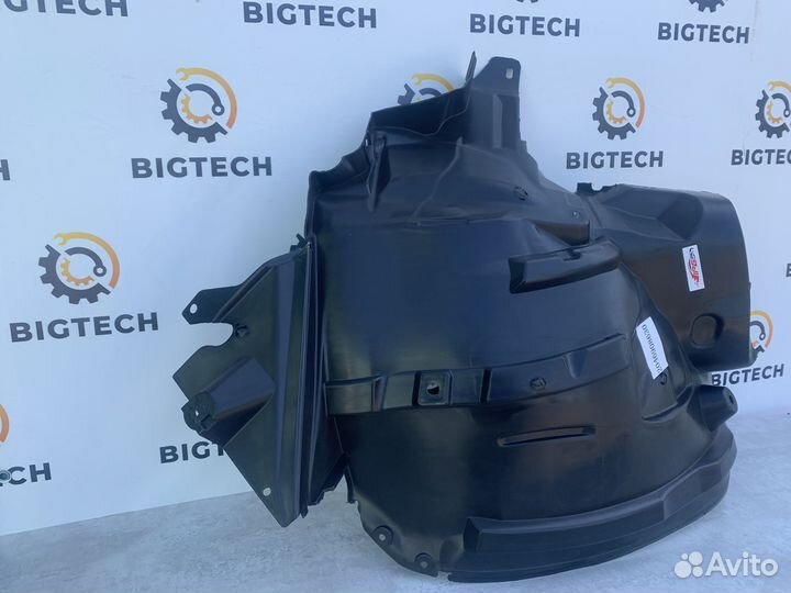 Подкрылок передний Mercedes X204 A2046906730